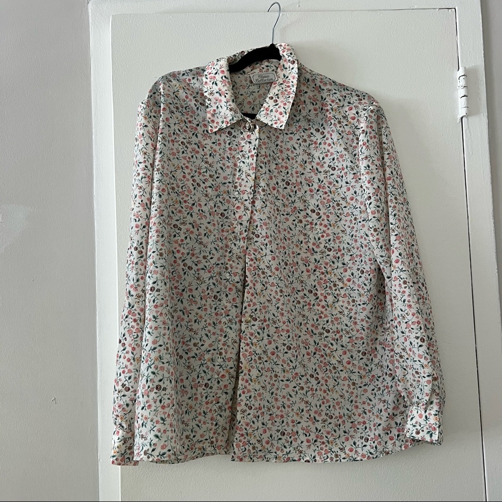 Classic Collection Vintage Floral Button Down with Shoulder Pads - Picture 1 of 4